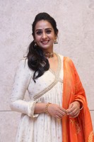 Laya Photo Stills